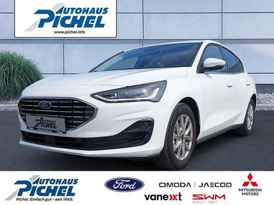 Gebraucht Ford Focus Titanium 125 PS (91 kW) 2023 Weiß Limousine