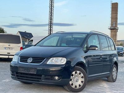 Schwarz Gebraucht 2005 VW Touran Highline Van / Kleinbus | 1.499 € (Guter Preis)