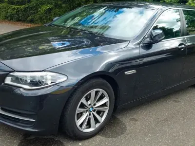 Gebraucht BMW 525 Luxury Line 218 PS (160 kW) 2015 Schwarz Kombi