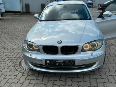 Gebraucht BMW 116 122 PS (89 kW) 2011 Silber Kleinwagen