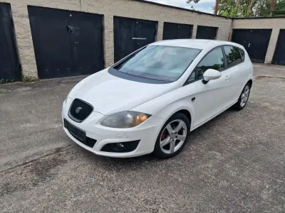 Gebraucht Seat Leon Sport 125 PS (91 kW) 2011 Weiß Kleinwagen