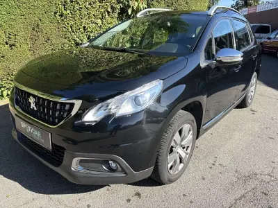 Gebraucht Peugeot 2008 Active 82 PS (60 kW) 2016 Dunkel schwarz metallic SUV