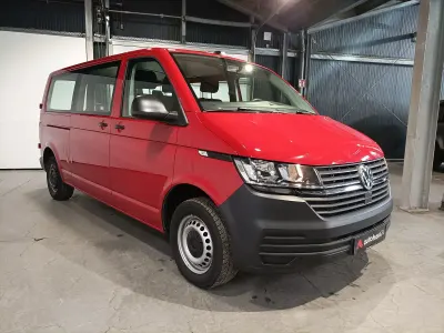 Gebraucht VW T6.1 110 PS (80 kW) 2021 Rot Van