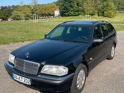 Mercedes C180