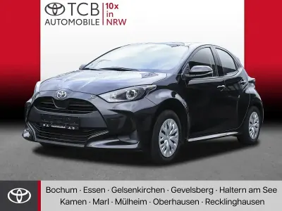 Gebraucht Toyota Yaris Business Edition 92 PS (67 kW) 2023 Schwarz Kleinwagen