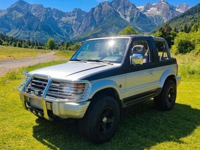 Gebraucht Mitsubishi Pajero 177 PS (130 kW) 2000 Silber SUV