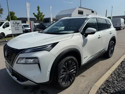 Neu Nissan X-Trail Tekna 213 PS (156 kW) 2026 Weiß SUV