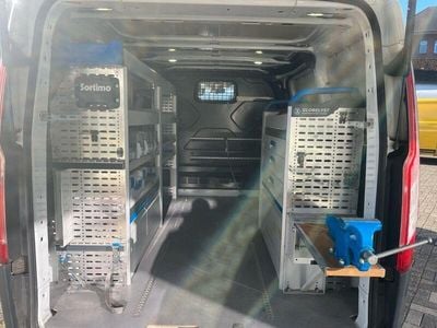Gebraucht Ford Transit Custom 105 PS (77 kW) 2016 Weiß Van / Kleinbus