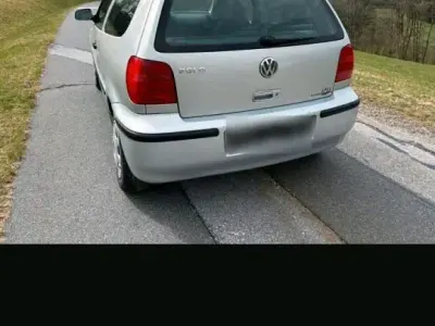 Gebraucht VW Polo 48 PS (35 kW) 2000 Silber Kleinwagen