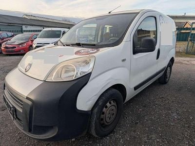 Gebraucht Fiat Fiorino Trekking 75 PS (55 kW) 2016 Weiß Van / Kleinbus