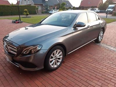 Gebraucht Mercedes E200 Avantgarde 184 PS (135 kW) 2017 Grau Limousine