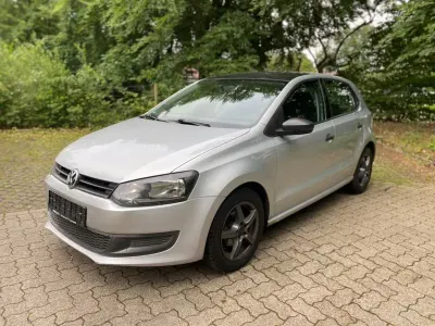 Gebraucht VW Polo Trendline 60 PS (44 kW) 2011 Silber Kleinwagen