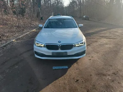 Gebraucht BMW 530 Sport Line 265 PS (194 kW) 2017 Weiß Kombi