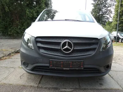 Gebraucht Mercedes Vito 114 PS (83 kW) 2017 Weiß Van