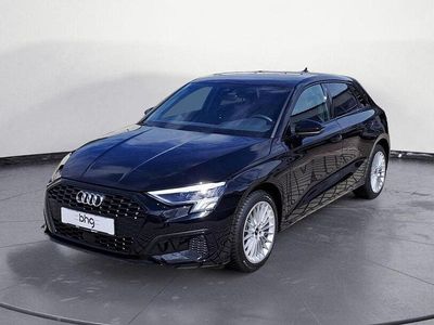Brillantschwarz Gebraucht 2024 Audi A3 Advanced Limousine | 27.880 € (Superpreis)