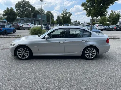 Gebraucht BMW 320 170 PS (125 kW) 2010 Silber Limousine