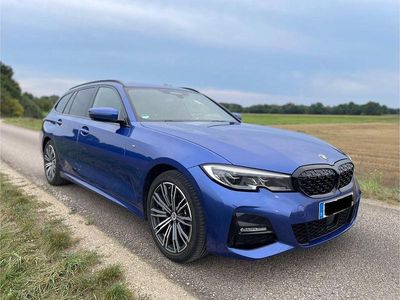 BMW 330e