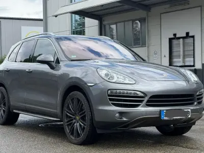 Gebraucht Porsche Cayenne 245 PS (180 kW) 2012 Grau SUV