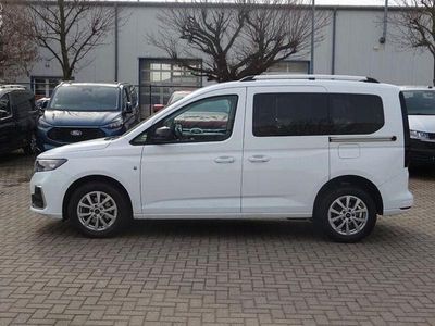 Usata Ford Tourneo Connect Titanium 122 CV (89 kW) 2022 Bianco Monovolume