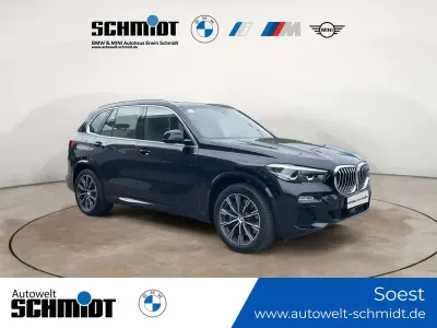 Gebraucht BMW X5 M Sport 340 PS (250 kW) 2020 Black sapphire metallic SUV