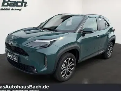 Gebraucht Toyota Yaris Cross 130 PS (95 kW) 2026 Grün SUV