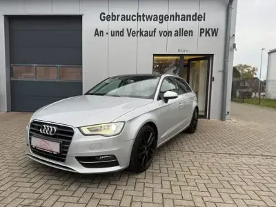 Używany Audi A3 Comfort 122 KM (89 kW) 2013 Srebrny Sedan/Limuzyna