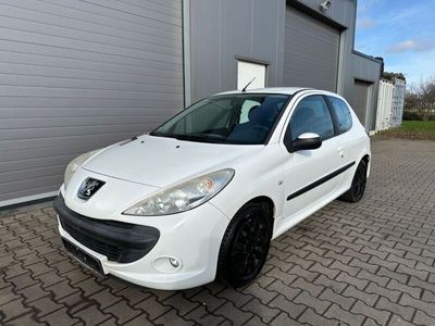 gebraucht Peugeot 206+ 206 + *Klima* *AHK* *TÜV 10/25*