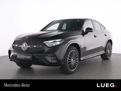 Gebraucht Mercedes GLC300e AMG 333 PS (244 kW) 2026 Schwarz Coupé