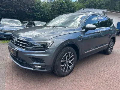 Gebraucht VW Tiguan Allspace Comfortline 179 PS (131 kW) 2018 Grau SUV