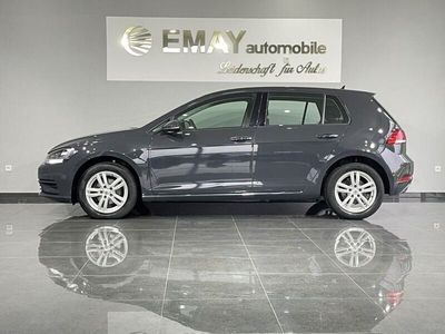 Gebraucht VW Golf VII Trendline 86 PS (63 kW) 2017 Grau Limousine