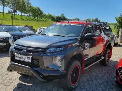 Gebraucht Mitsubishi L200 Top 150 PS (110 kW) 2022 Grau Pickup