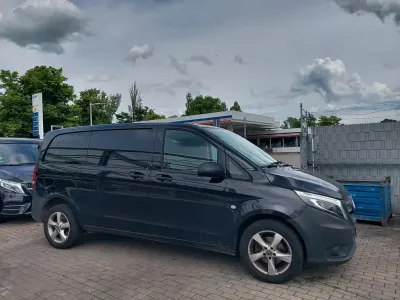 Gebraucht Mercedes Vito 163 PS (119 kW) 2022 Schwarz Van