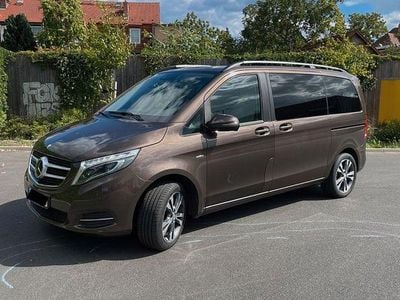 Gebraucht Mercedes V250 190 PS (139 kW) 2016 Braun Van / Kleinbus