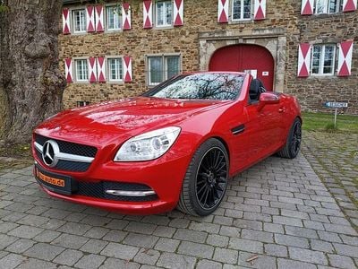 Usata Mercedes SLK250 204 CV (150 kW) 2011 Rosso Cabrio