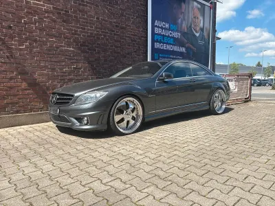 Gebraucht Mercedes CL63 AMG AMG 525 PS (386 kW) 2010 Grau Coupé