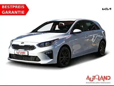 Gebraucht Kia Ceed Edition 7 140 PS (102 kW) 2019 Carraraweiß Kleinwagen