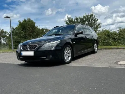 Gebraucht BMW 530 Exclusive 235 PS (172 kW) 2008 Schwarz Kombi