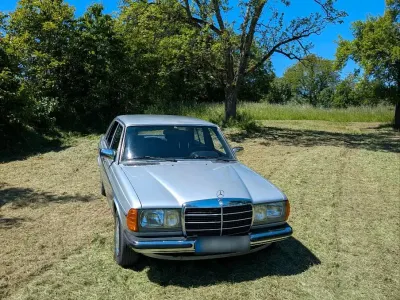 Gebraucht Mercedes E280 185 PS (136 kW) 1981 Silber Limousine