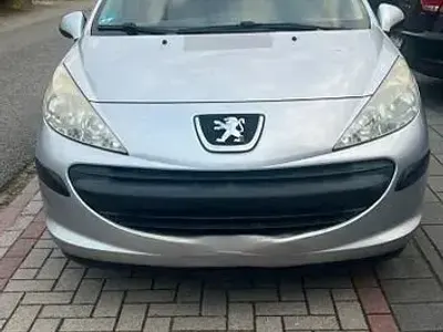 Gebraucht Peugeot 207 Filou 88 PS (64 kW) 2007 Grau Limousine