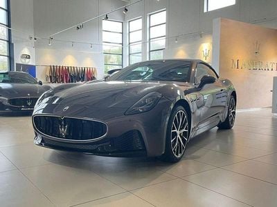 Nuova Maserati GranCabrio 491 CV (361 kW) 2026 Grigio Cabrio