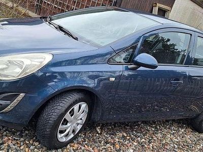 Blau Gebraucht 2012 Opel Corsa Selection Kleinwagen | 3.200 € (Guter Preis)