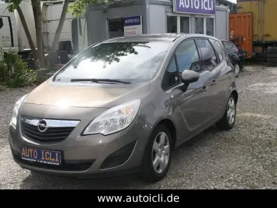 Usata Opel Meriva Edition 101 CV (74 kW) 2011 Marrone Monovolume