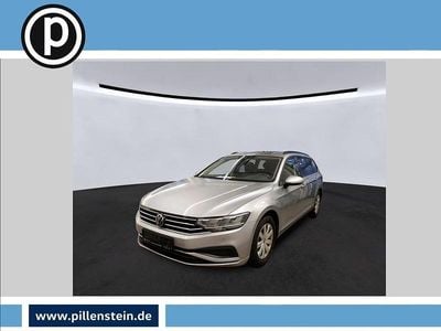 Usata VW Passat Basis 150 CV (110 kW) 2022 Argento Station wagon