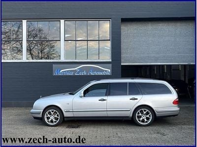 Gebraucht Mercedes E230 Classic 150 PS (110 kW) 1997 Silber Kombi