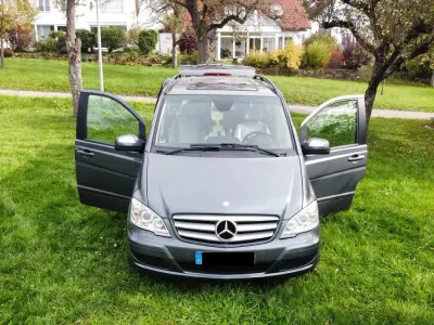 Gebraucht Mercedes Viano 224 PS (164 kW) 2012 Grau Van / Kleinbus