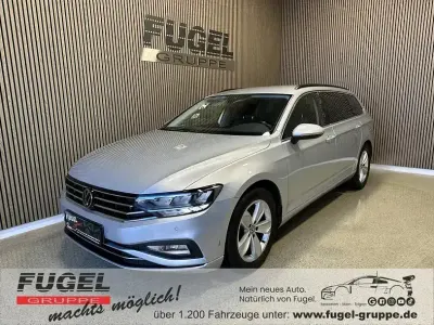 Usata VW Passat 200 CV (147 kW) 2022 Argento Station wagon