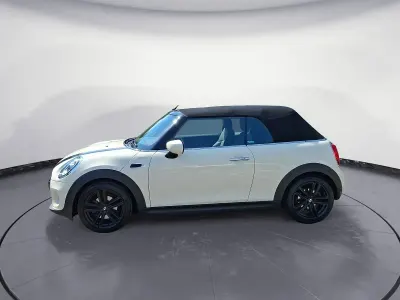 Gebraucht Mini Cooper Cabriolet 136 PS (100 kW) 2019 Weiß Cabrio