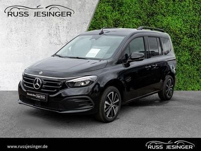 Gebraucht Mercedes EQT200 89 kW (122 PS) 2024 Loparitschwarz metallic Van / Kleinbus