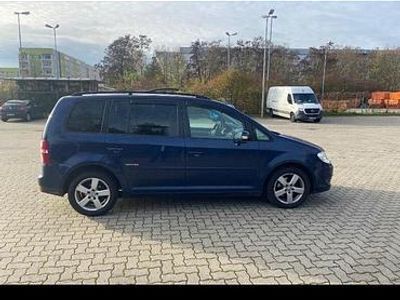 Blau Gebraucht 2009 VW Touran Van / Kleinbus | 5.899 € (Fairer Preis)