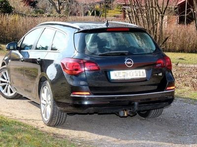 Gebraucht Opel Astra 136 PS (100 kW) 2014 Schwarz Kombi